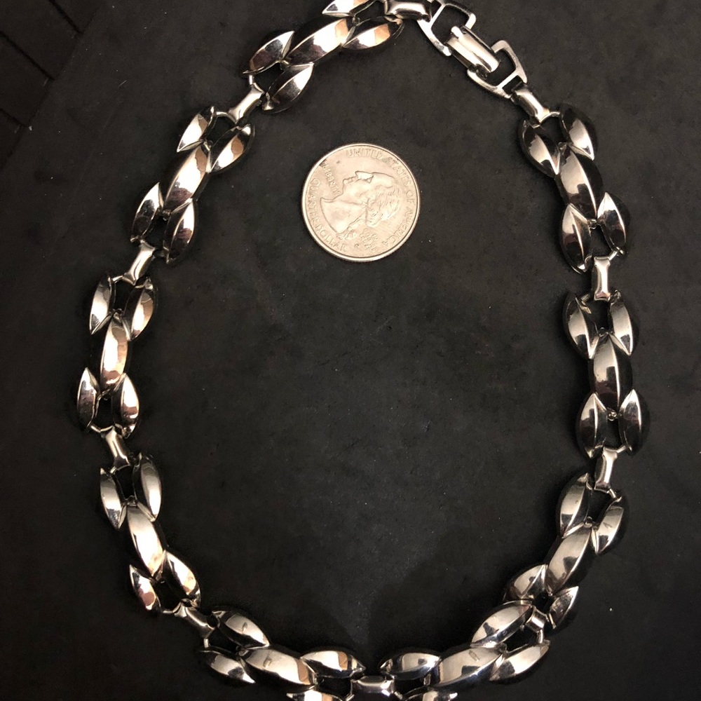 Necklace - Picture 2 of 2